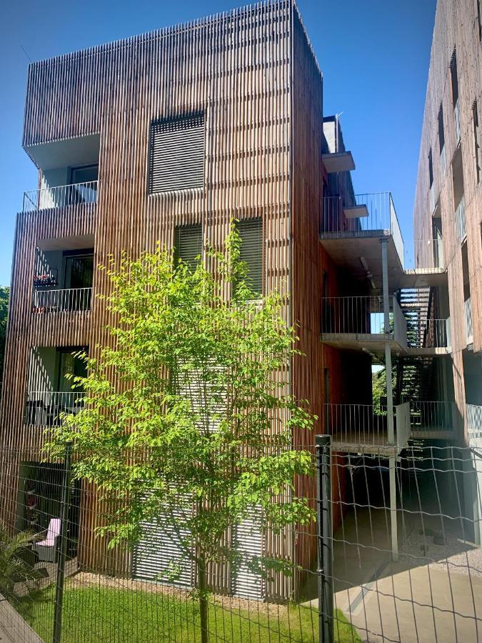 Jezerni Apartman S Terasou A Saunou V Lakepark Residence Доксы Экстерьер фото